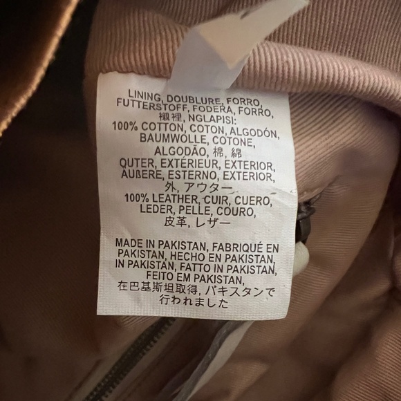 Tano Backpack - Picture 5 of 5